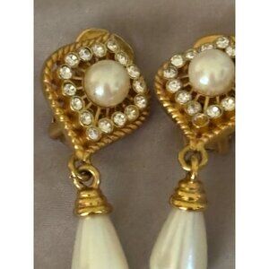 Vintage Vendôme Clip-On Earrings Faux Pearl Rhinestone Drop Dangle Glam